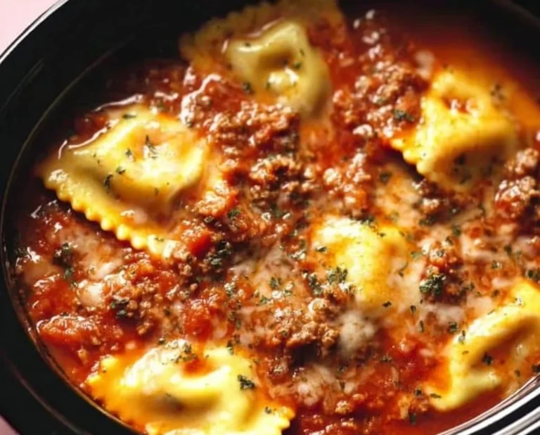 Crockpot Ravioli Lasagna: A Hands-Off, Flavor-Packed Comfort Food Masterpiece