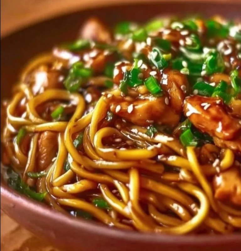 Sticky Garlic Chicken Noodles