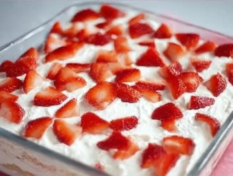 Strawberry Icebox Cake