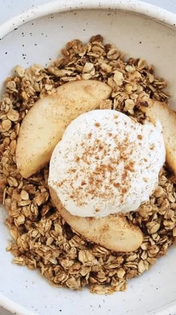 Healthy Microwave Cinnamon Apple Crisp
