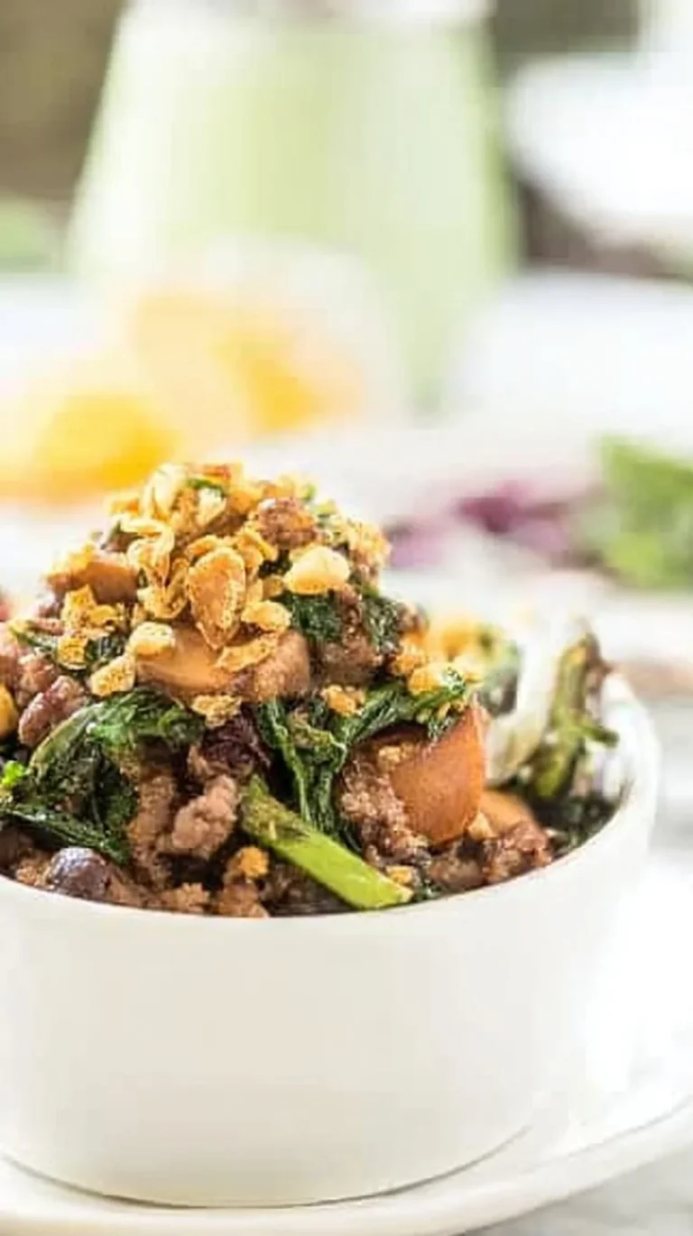 Keto Ground Beef and Spinach Skillet