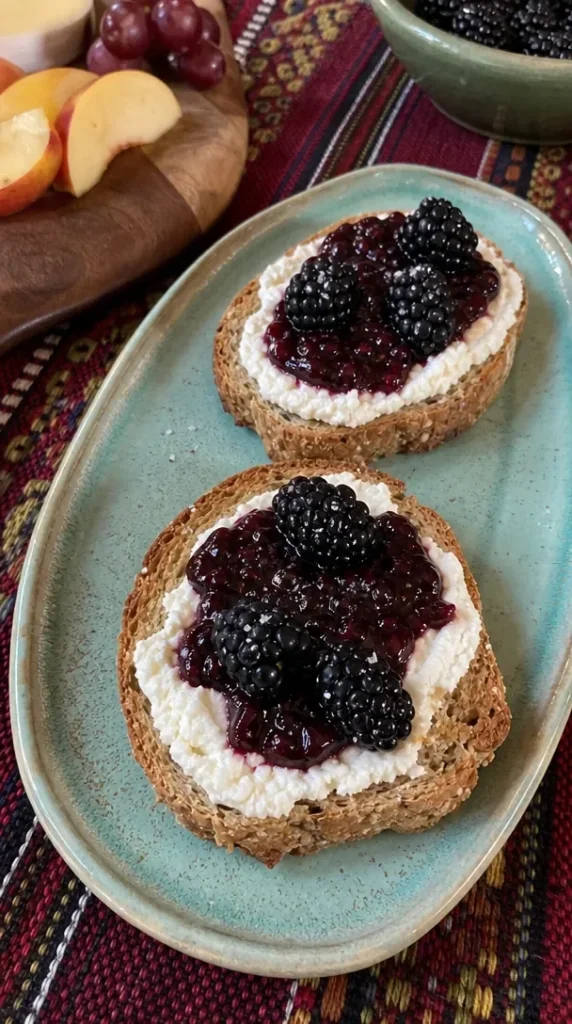 Easy Ricotta Crostini Recipe